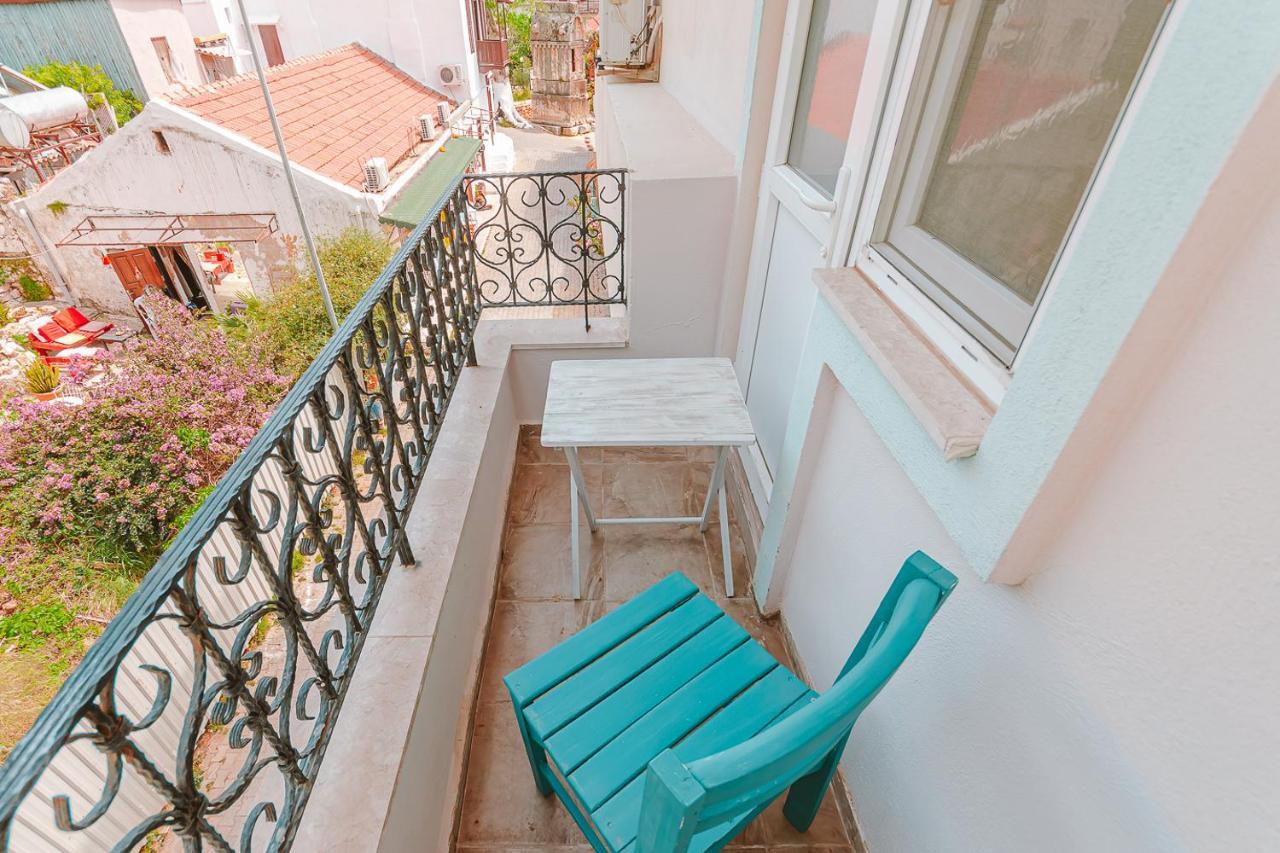 Kuytu Terrace Bed And Breakfast 卡斯 外观 照片